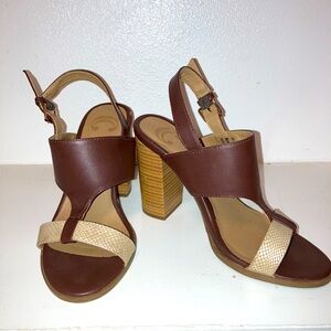 “C” Stacked 4” Heel Slingback Sandals
